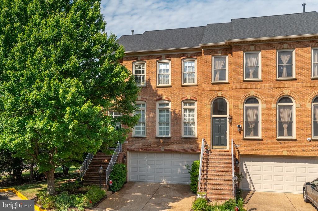 1816 BRENTRIDGE ST, Vienna, VA 22182