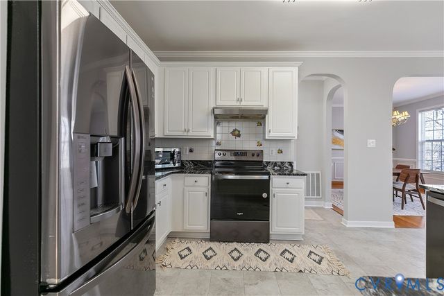 2207 Rose Family Dr, Midlothian, VA 23112