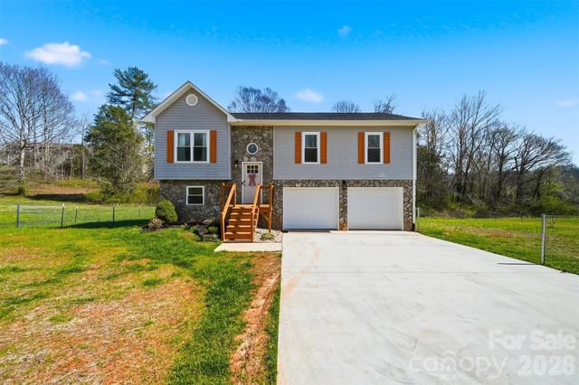 4374 Calico Road, Lenoir, NC 28645