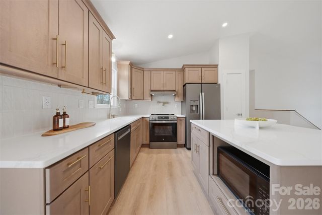 4374 Calico Road, Lenoir, NC 28645