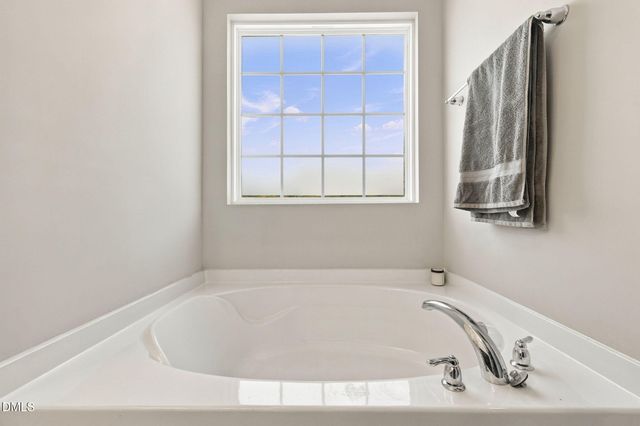 2170 Campbell Loop, Burlington, NC 27215