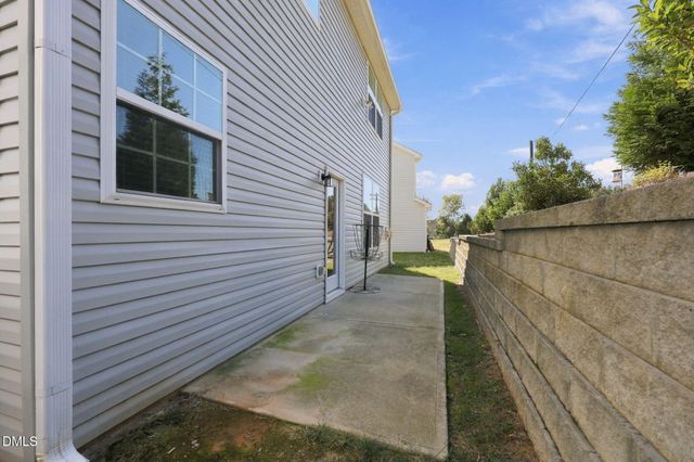 2170 Campbell Loop, Burlington, NC 27215
