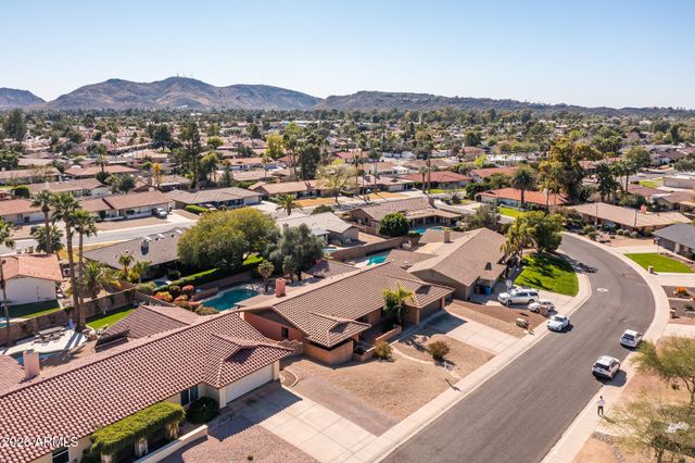 139 E Monte Cristo Avenue, Phoenix, AZ 85022