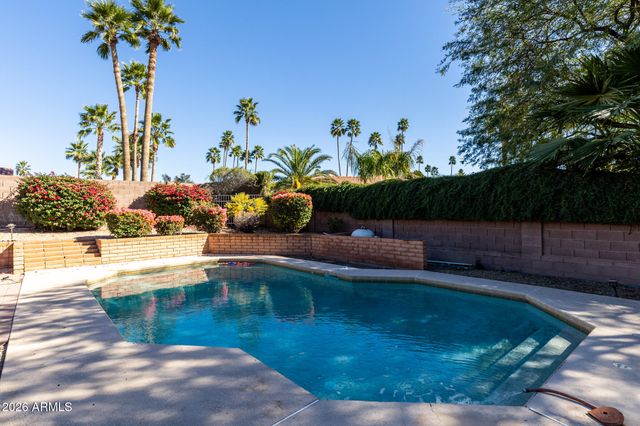 139 E Monte Cristo Avenue, Phoenix, AZ 85022