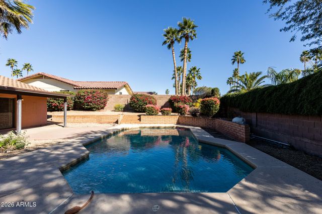 139 E Monte Cristo Avenue, Phoenix, AZ 85022