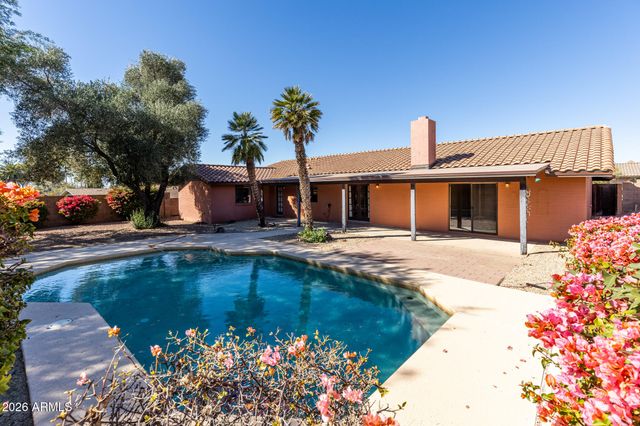 139 E Monte Cristo Avenue, Phoenix, AZ 85022