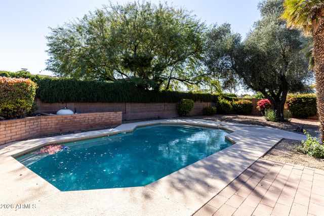 139 E Monte Cristo Avenue, Phoenix, AZ 85022