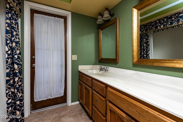 139 E Monte Cristo Avenue, Phoenix, AZ 85022