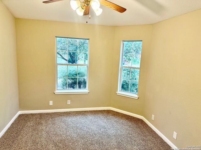 5534 Christina Path, San Antonio, TX 78247