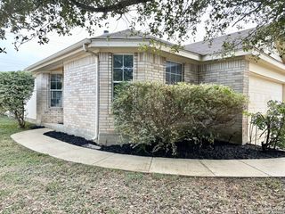 5534 Christina Path, San Antonio, TX 78247