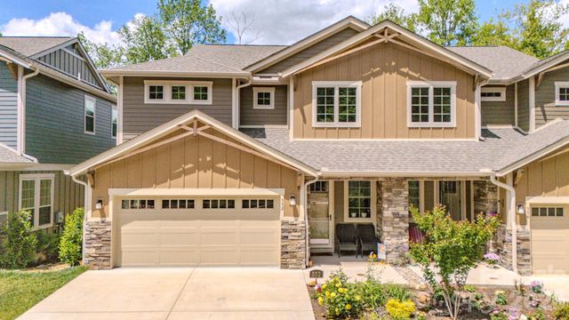 552 Sweet Birch Park Lane, Black Mountain, NC 28711