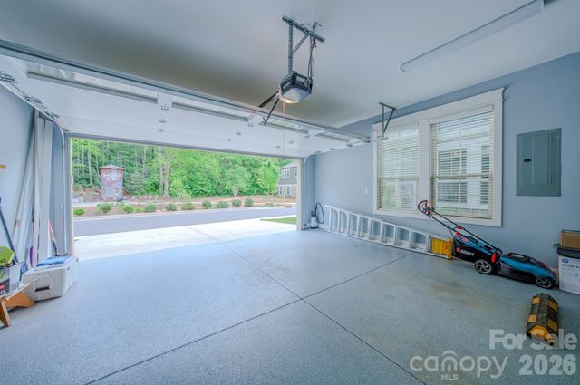 552 Sweet Birch Park Lane, Black Mountain, NC 28711