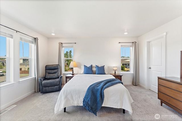 3476 Edith Avenue, Enumclaw, WA 98022