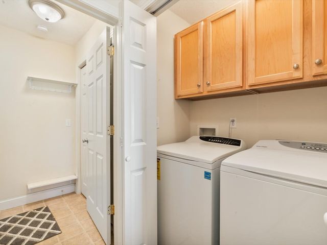 721 Ash Drive, Geneseo, IL 61254