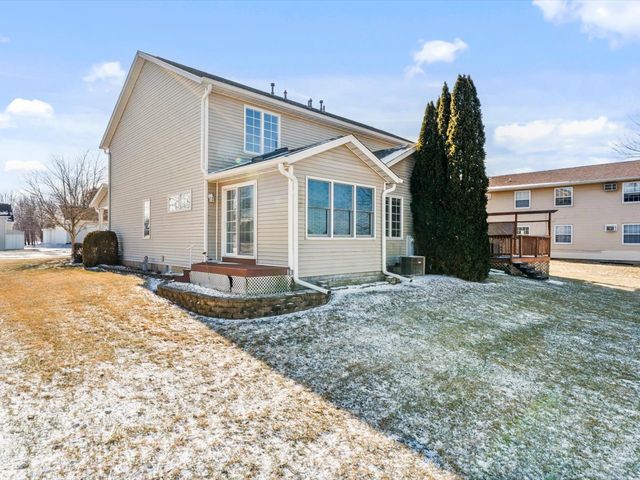 721 Ash Drive, Geneseo, IL 61254