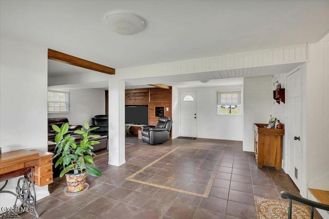 2153 Van Wormer Road, Rotterdam, NY 12303