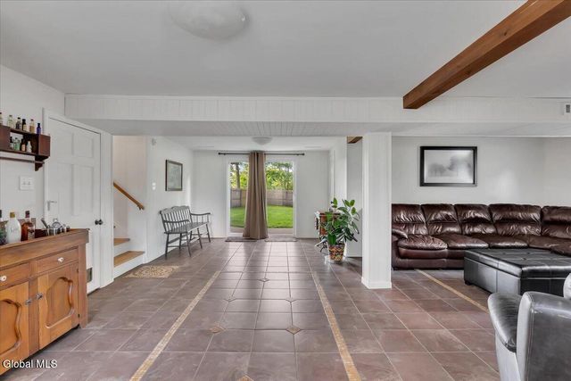 2153 Van Wormer Road, Rotterdam, NY 12303
