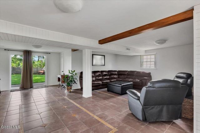 2153 Van Wormer Road, Rotterdam, NY 12303
