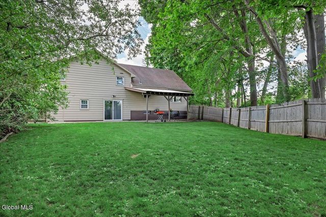 2153 Van Wormer Road, Rotterdam, NY 12303