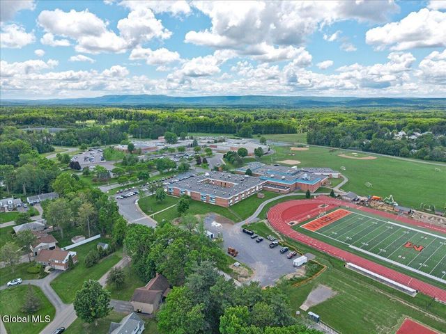 2153 Van Wormer Road, Rotterdam, NY 12303
