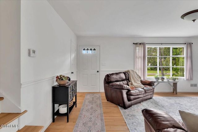 2153 Van Wormer Road, Rotterdam, NY 12303