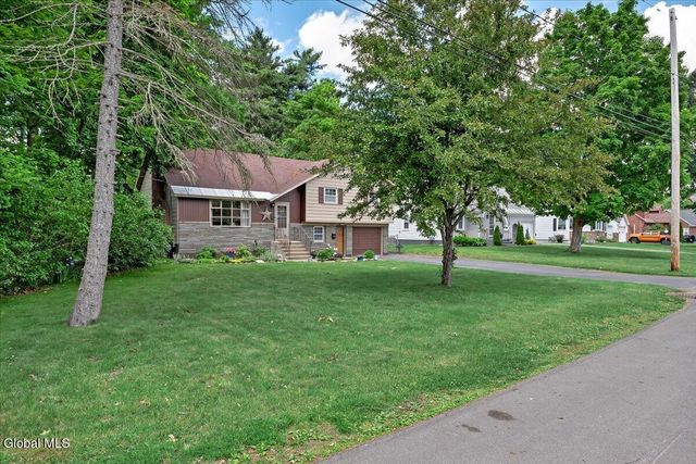 2153 Van Wormer Road, Rotterdam, NY 12303