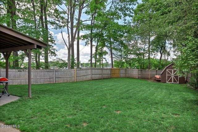 2153 Van Wormer Road, Rotterdam, NY 12303
