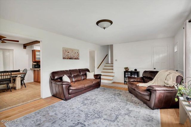 2153 Van Wormer Road, Rotterdam, NY 12303