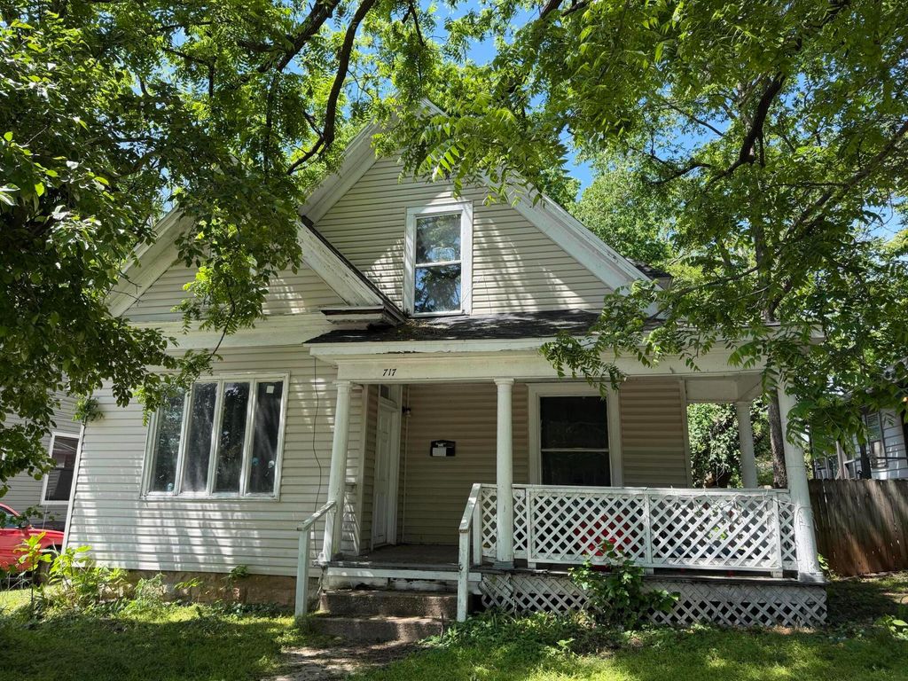 717 S Market Avenue, Springfield, MO 65806