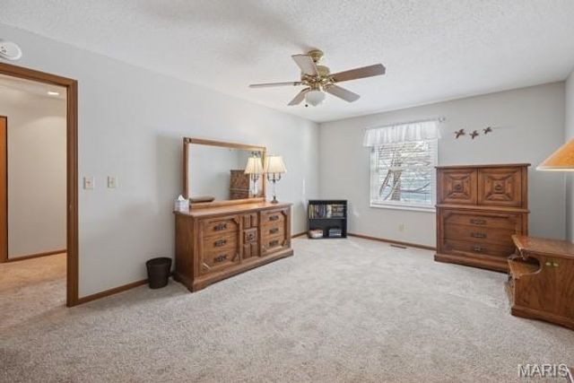 13131 Royal Pines Drive 3, Maryland Heights, MO 63146