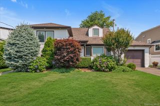 4020 Judith Lane, Oceanside, NY 11572