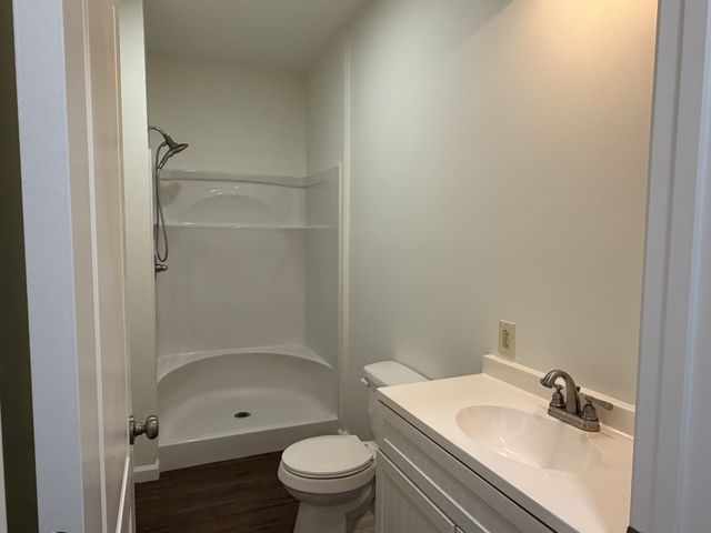 1414 Summertown Hwy, Hohenwald, TN 38462
