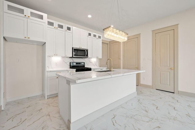721 Doverside Street, Houston, TX 77022
