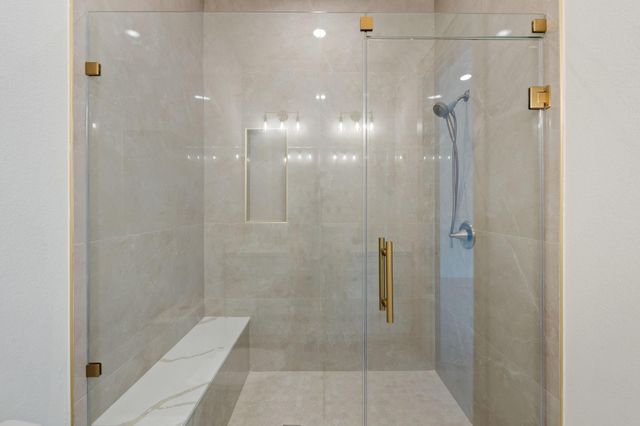 721 Doverside Street, Houston, TX 77022