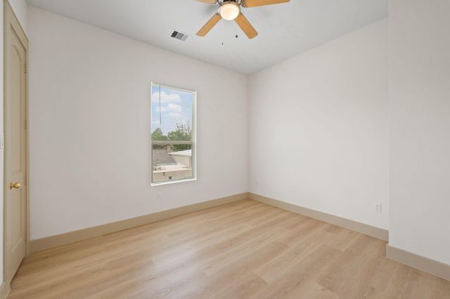 721 Doverside Street, Houston, TX 77022