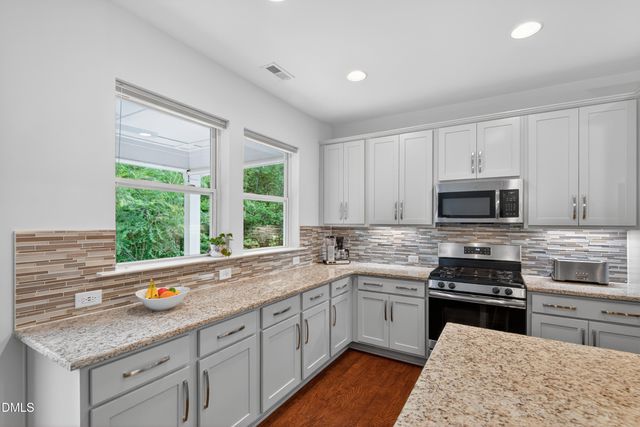 103 Medfield Court, Chapel Hill, NC 27517