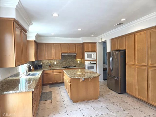 13346 Wagon Creek Way, Eastvale, CA 92880