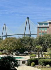 221 S Plaza Ct 107, Mount Pleasant, SC 29464