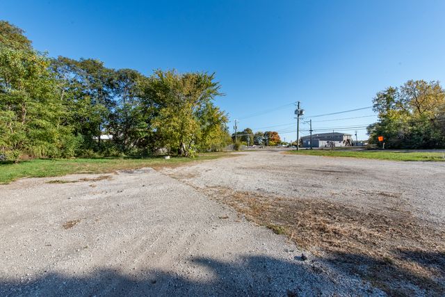 10038 W Beach Road, Beach Park, IL 60087