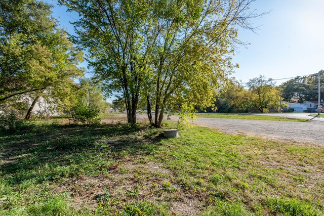 10038 W Beach Road, Beach Park, IL 60087