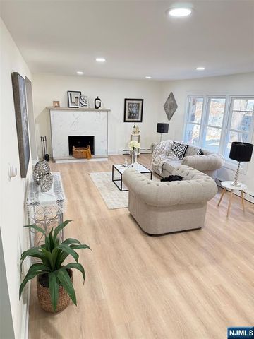 91 Germantown Road, West Milford, NJ 07480