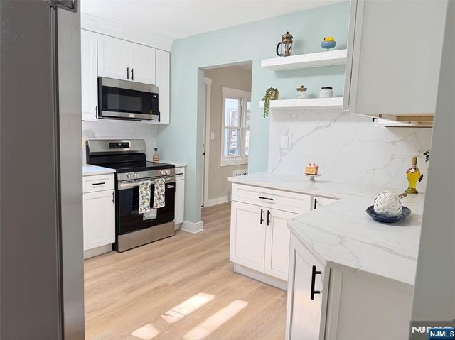 91 Germantown Road, West Milford, NJ 07480