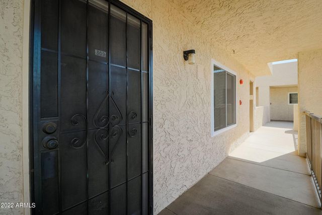 7474 E EARLL Drive 309, Scottsdale, AZ 85251
