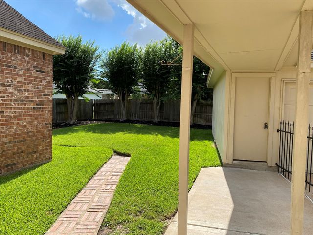 24714 Fernglen Drive, Katy, TX 77494