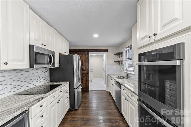 5811 Gettysburg Drive NW, Concord, NC 28027