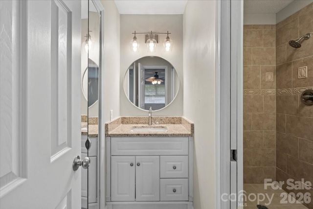 5811 Gettysburg Drive NW, Concord, NC 28027