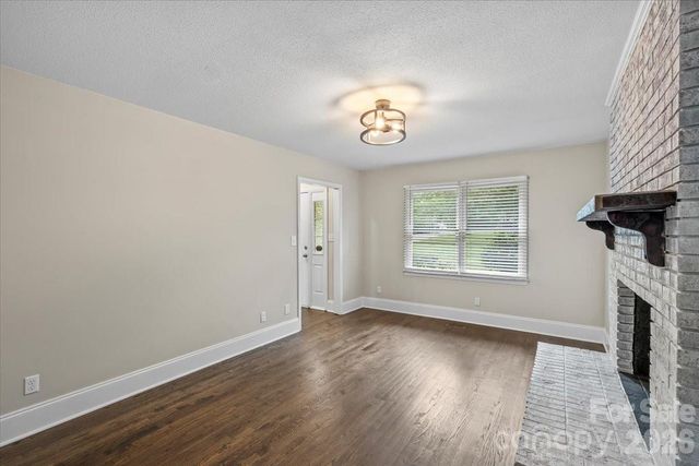 5811 Gettysburg Drive NW, Concord, NC 28027