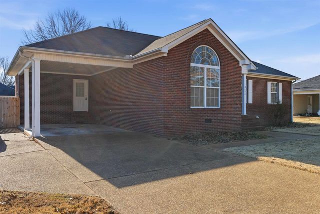 448 STEVENS RD, Bolivar, TN 38008
