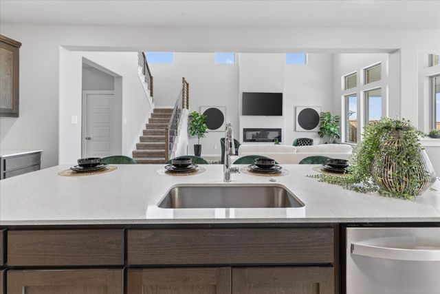 235 Half Moon Drive, Waxahachie, TX 75165