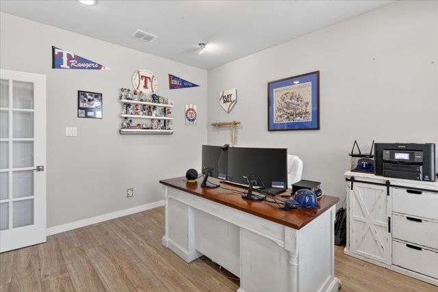 235 Half Moon Drive, Waxahachie, TX 75165